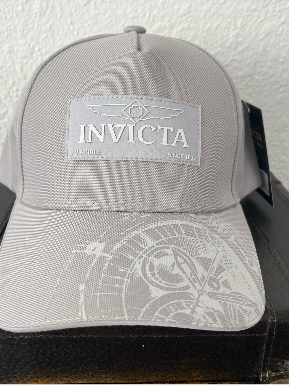Invicta Light Gray Embroidered Logo Snapback Cap